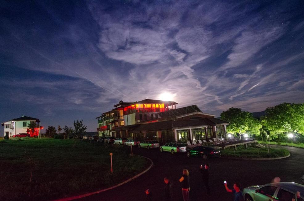 Balkana Village Kalaydzhii Bagian luar foto